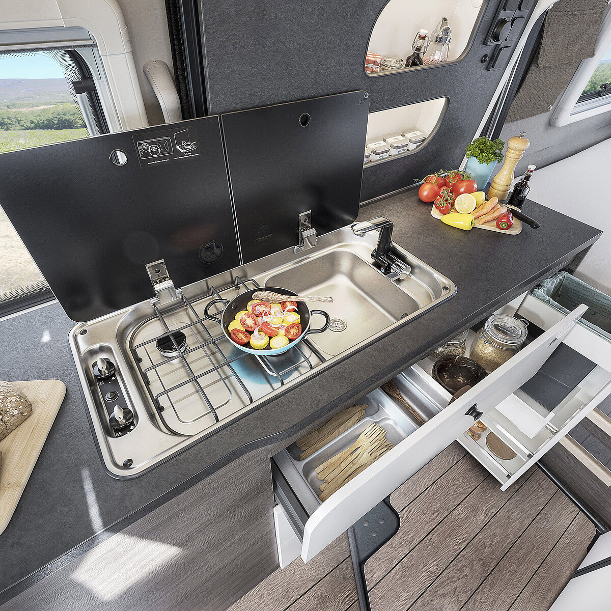 La cucina a 4 zone VANTourer