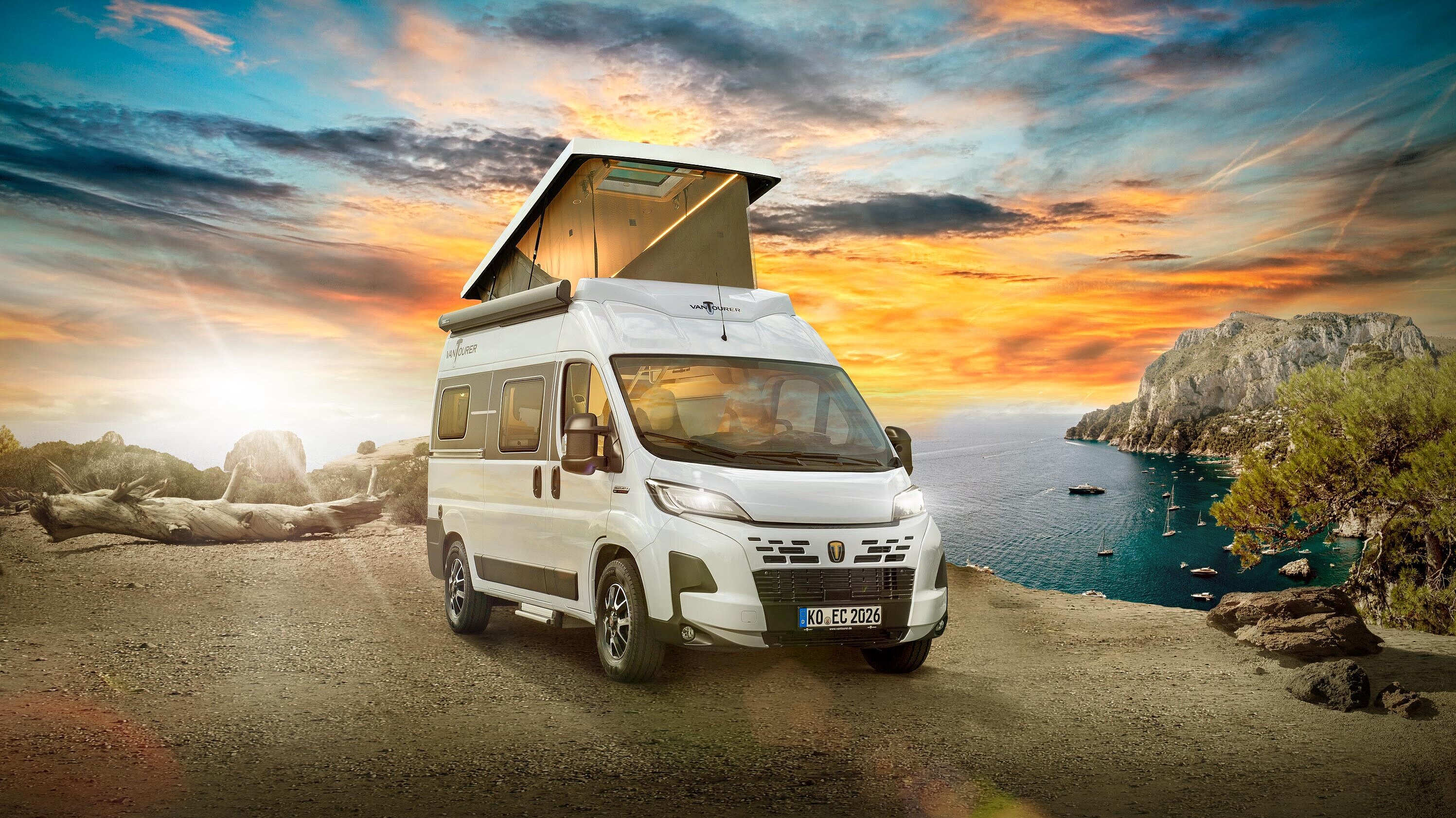 VANTourer panel van with pop-up roof