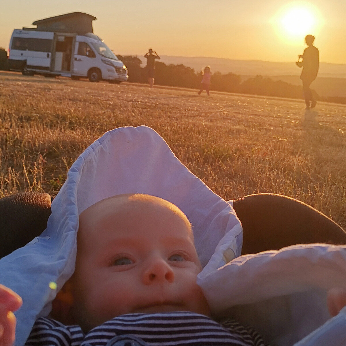 Camping mit Kindern im VANTourer Campervan