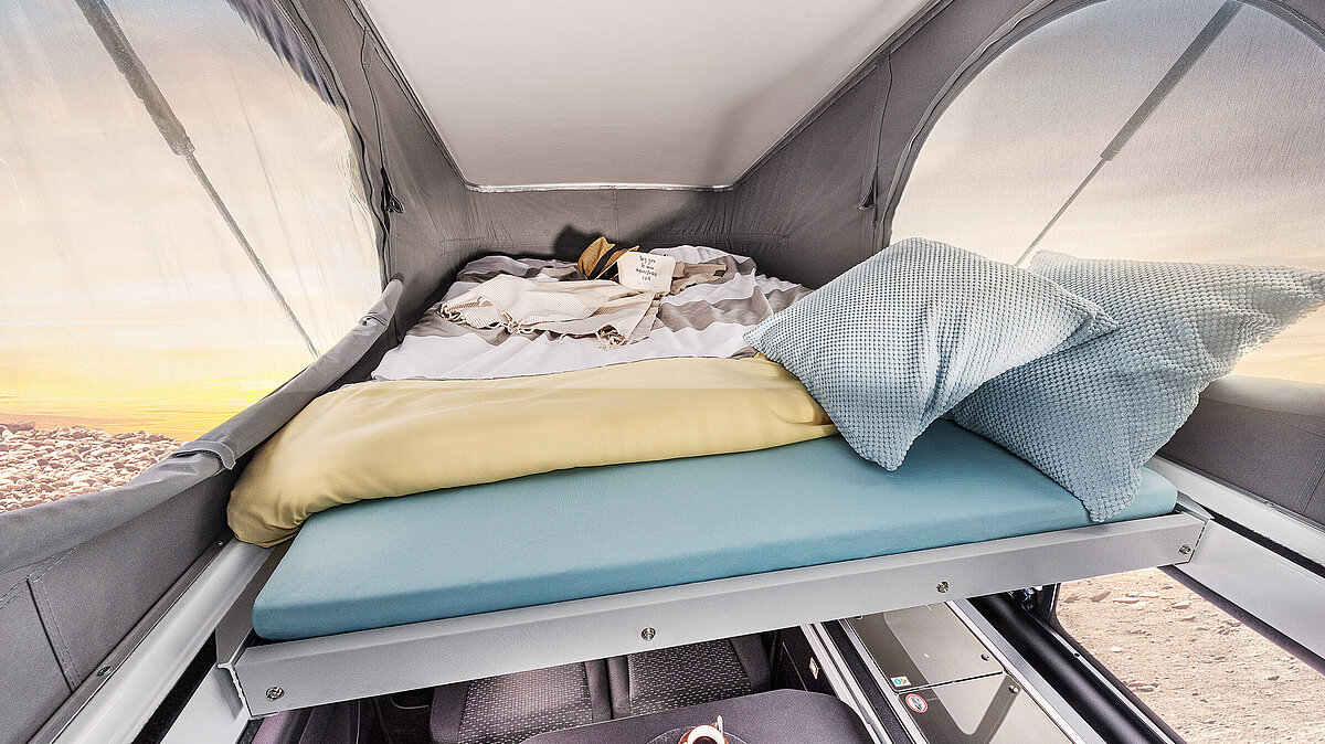 VANTourer Urban Vito – Bett im Aufstelldach