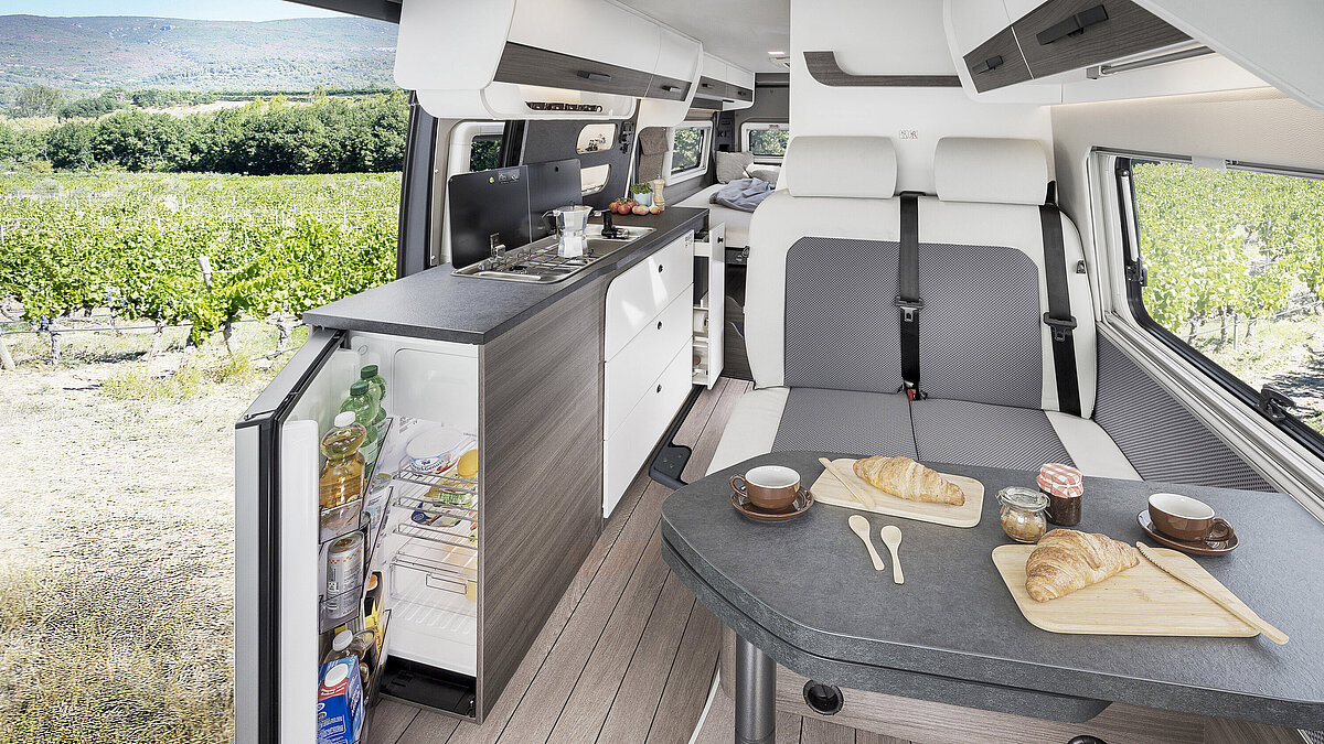 A look inside the VANTourer 630 L